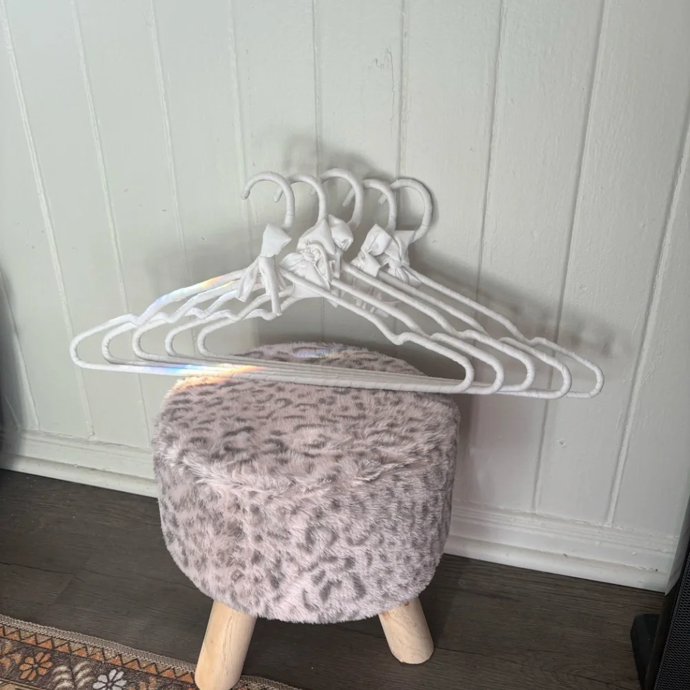 Custom Made Brandy Melville Inspired Hangers (5 pack)